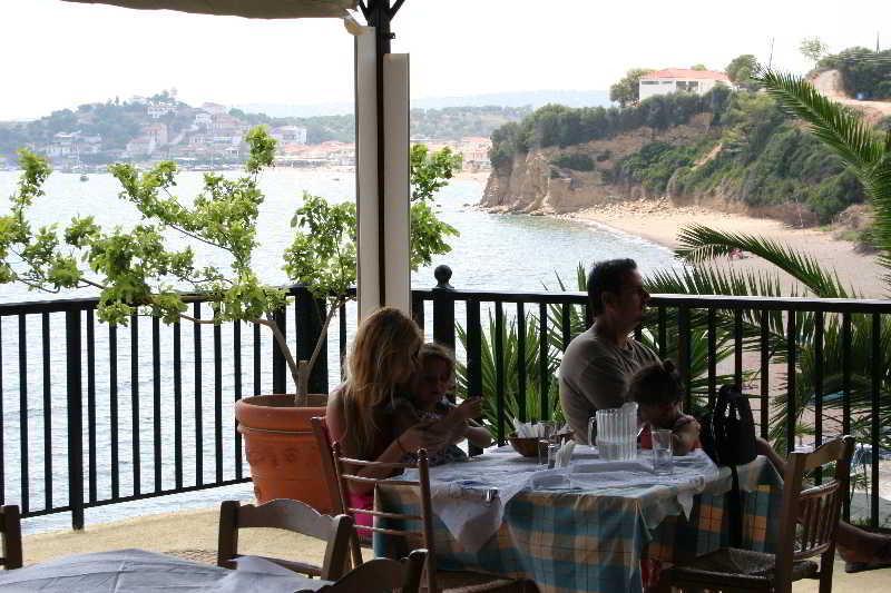 Hotel Golden Sun Finikounta Bagian luar foto