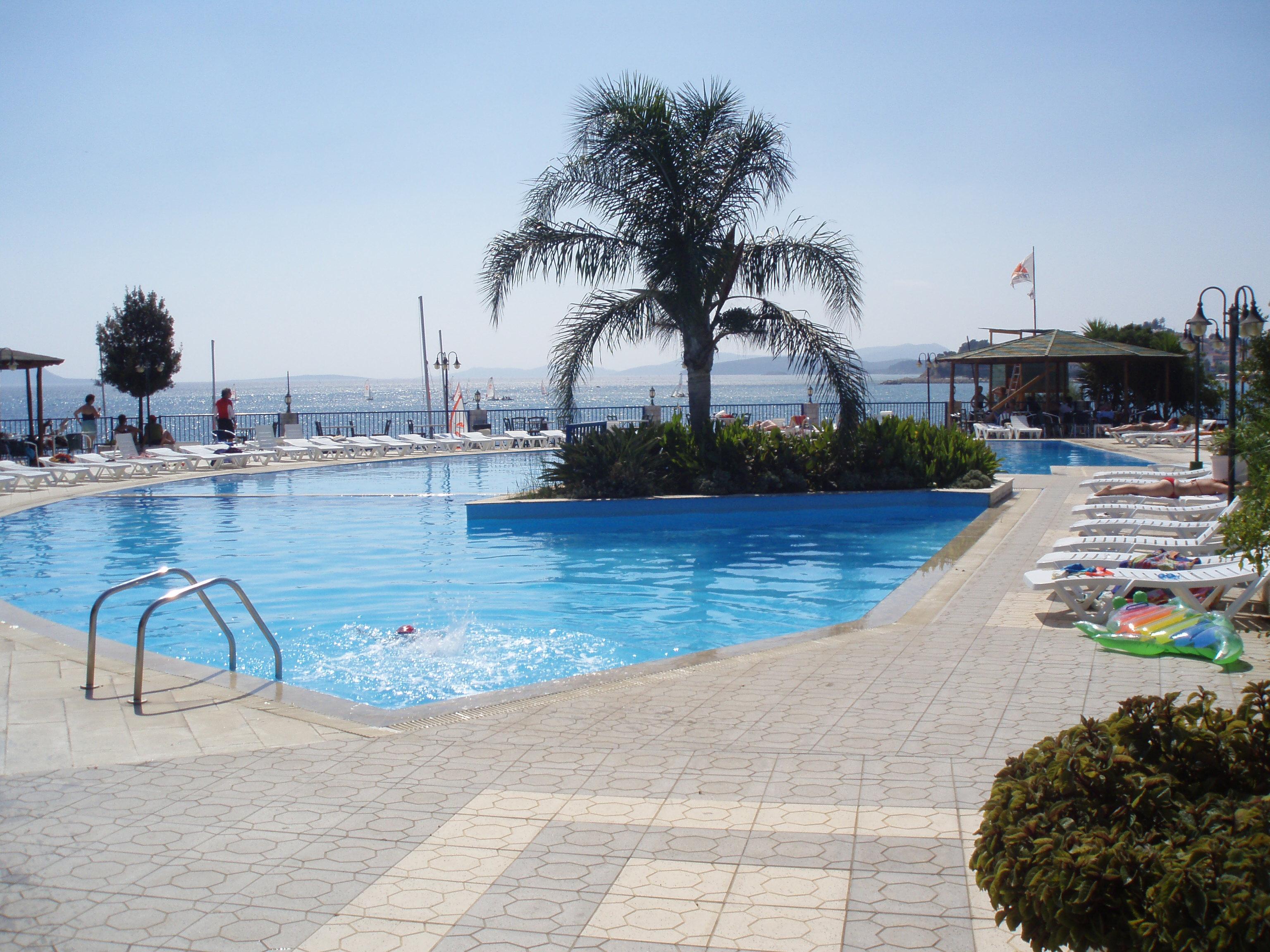 Hotel Golden Sun Finikounta Bagian luar foto