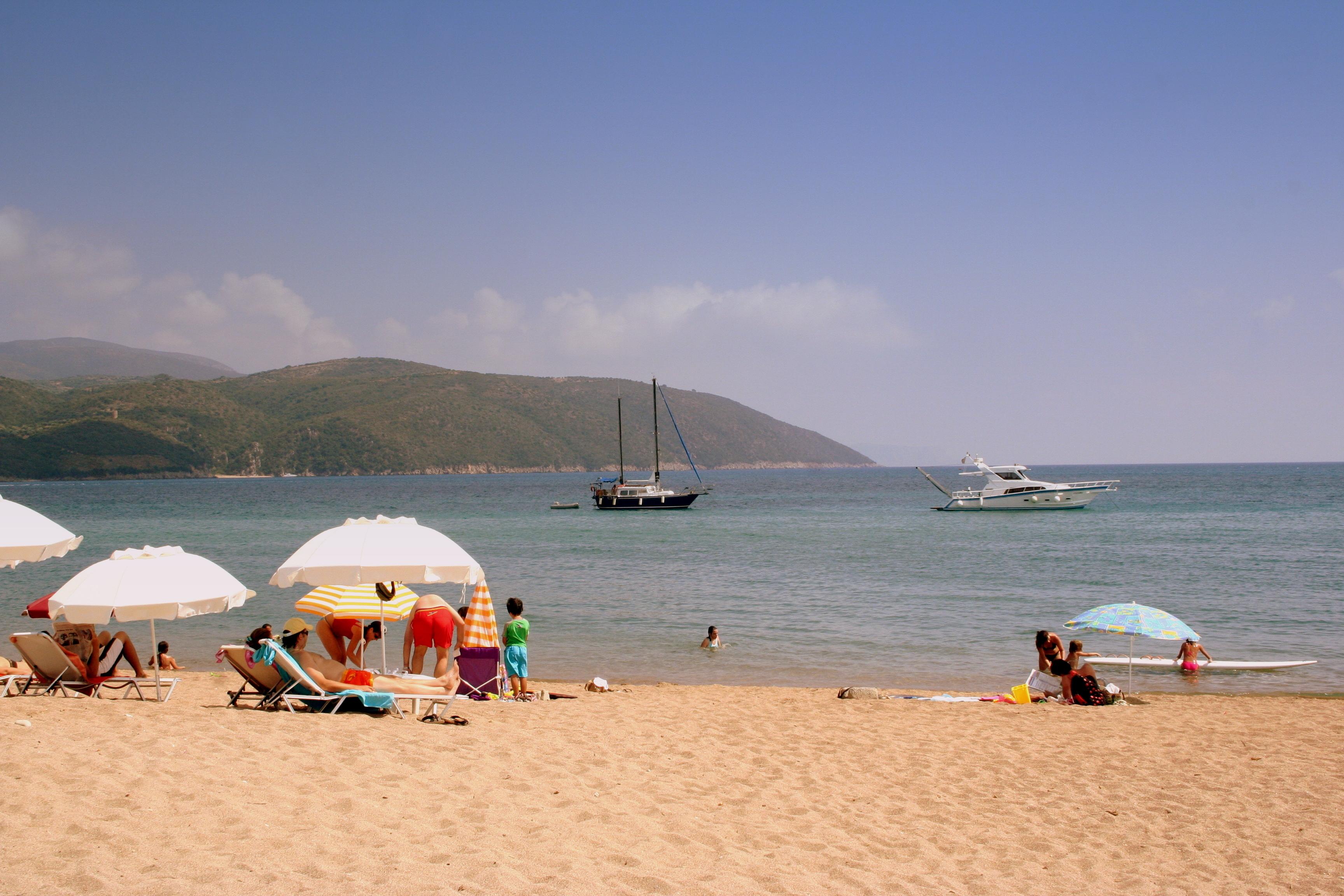 Hotel Golden Sun Finikounta Bagian luar foto