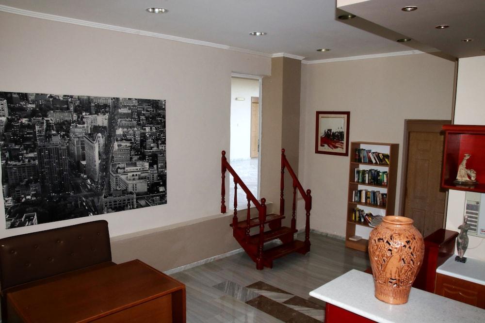 Hotel Golden Sun Finikounta Bagian luar foto