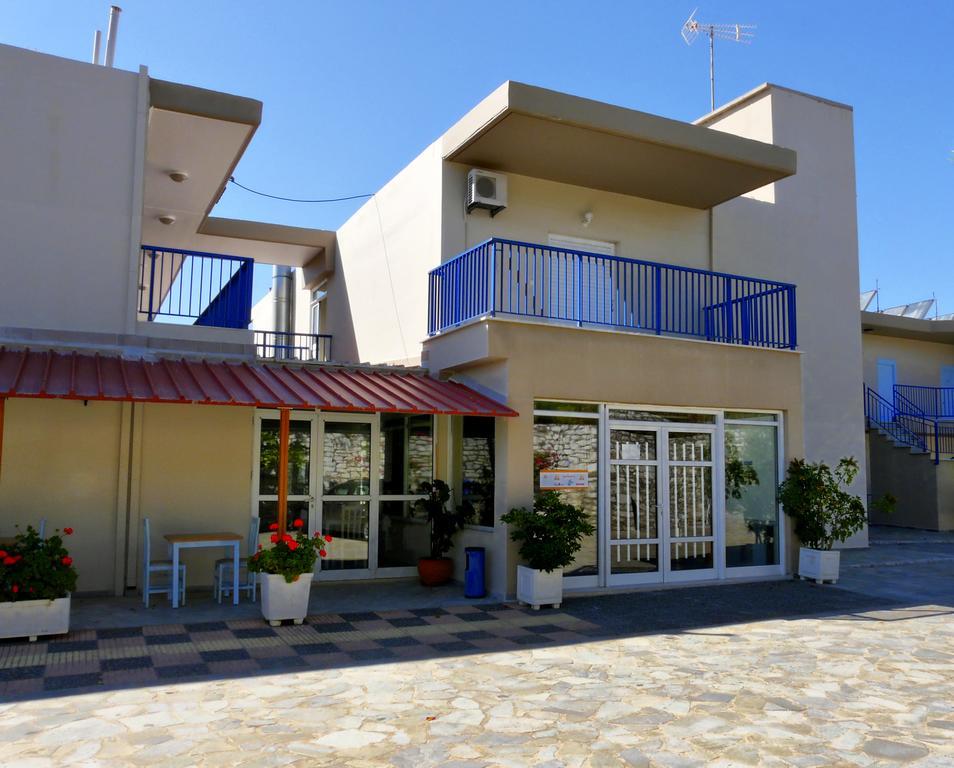 Hotel Golden Sun Finikounta Bagian luar foto