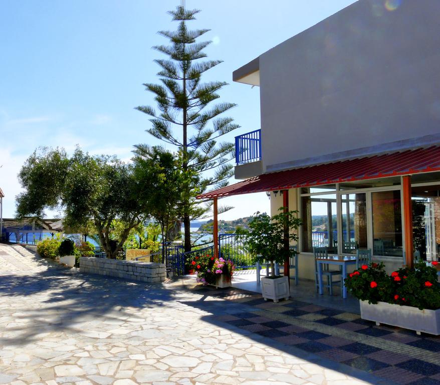 Hotel Golden Sun Finikounta Bagian luar foto