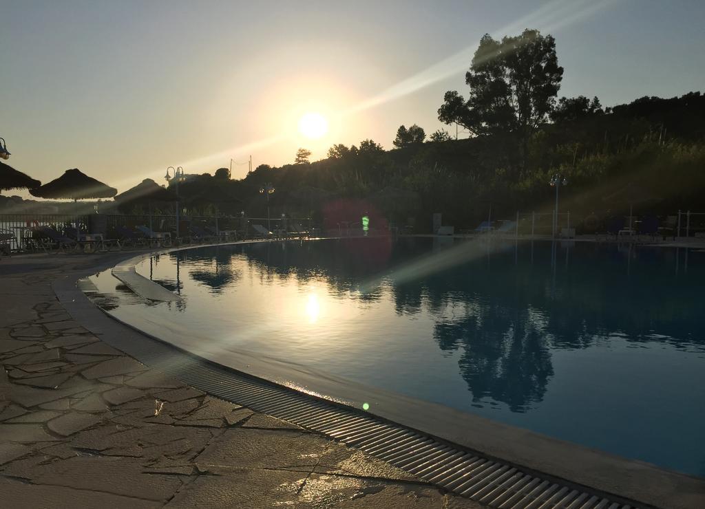 Hotel Golden Sun Finikounta Bagian luar foto